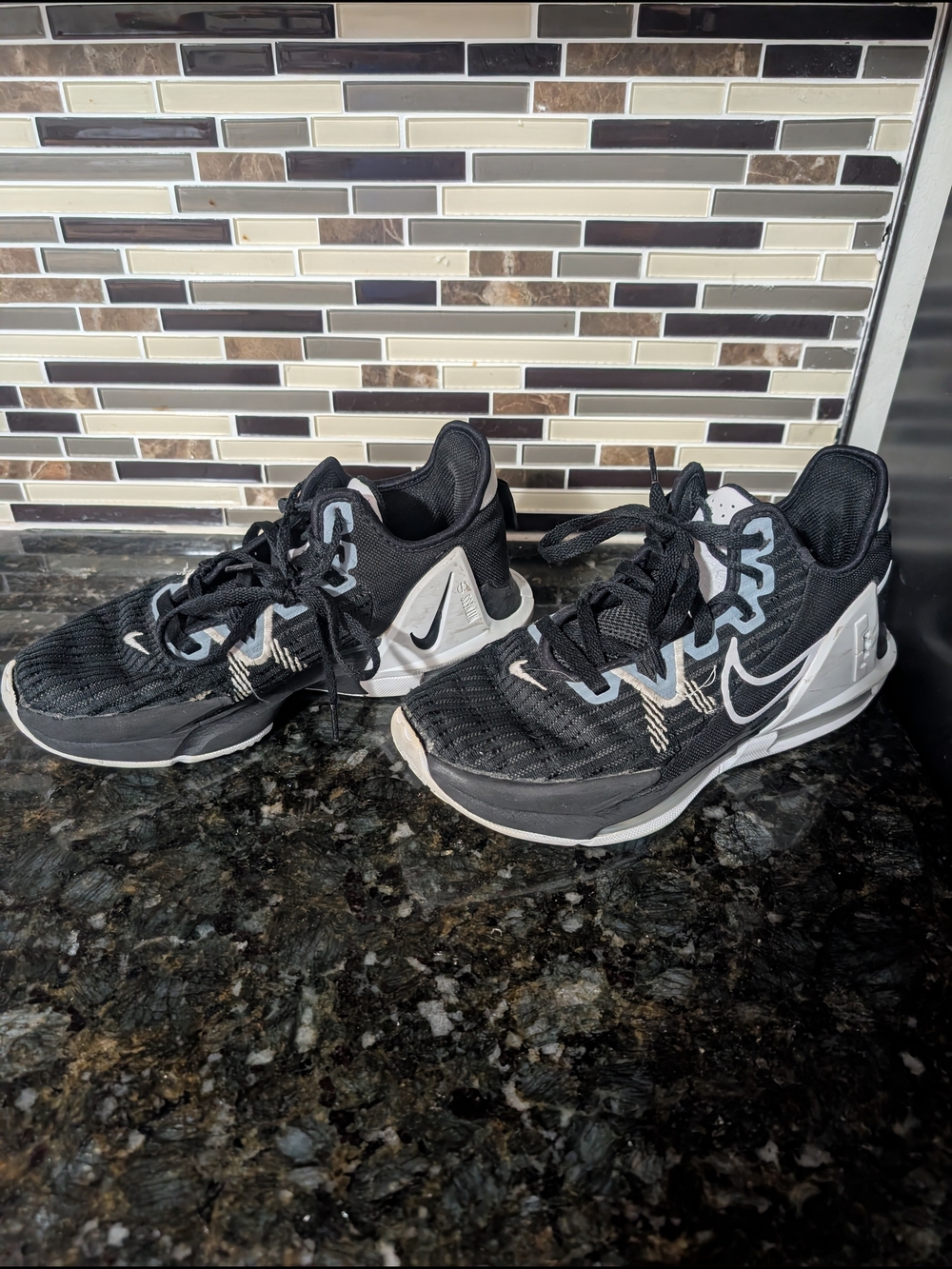 Nike Black and White Athletic Sneakers Basketball